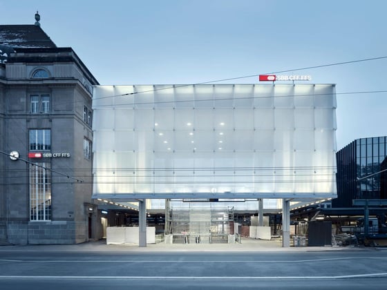 Bahnhof und Bahnhofplatz St. Gallen